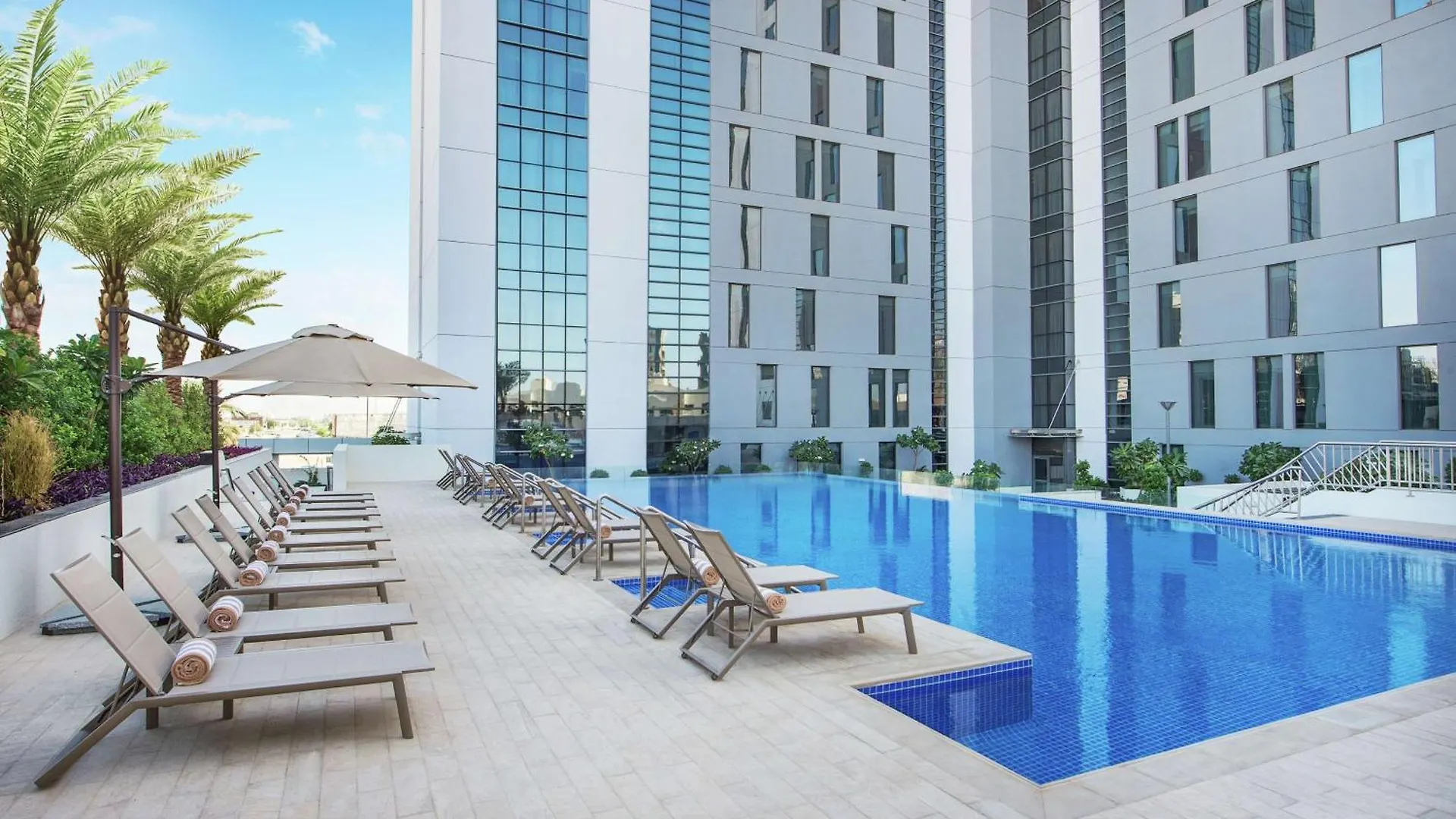 Hampton By Hilton Dubai Airport Hotel