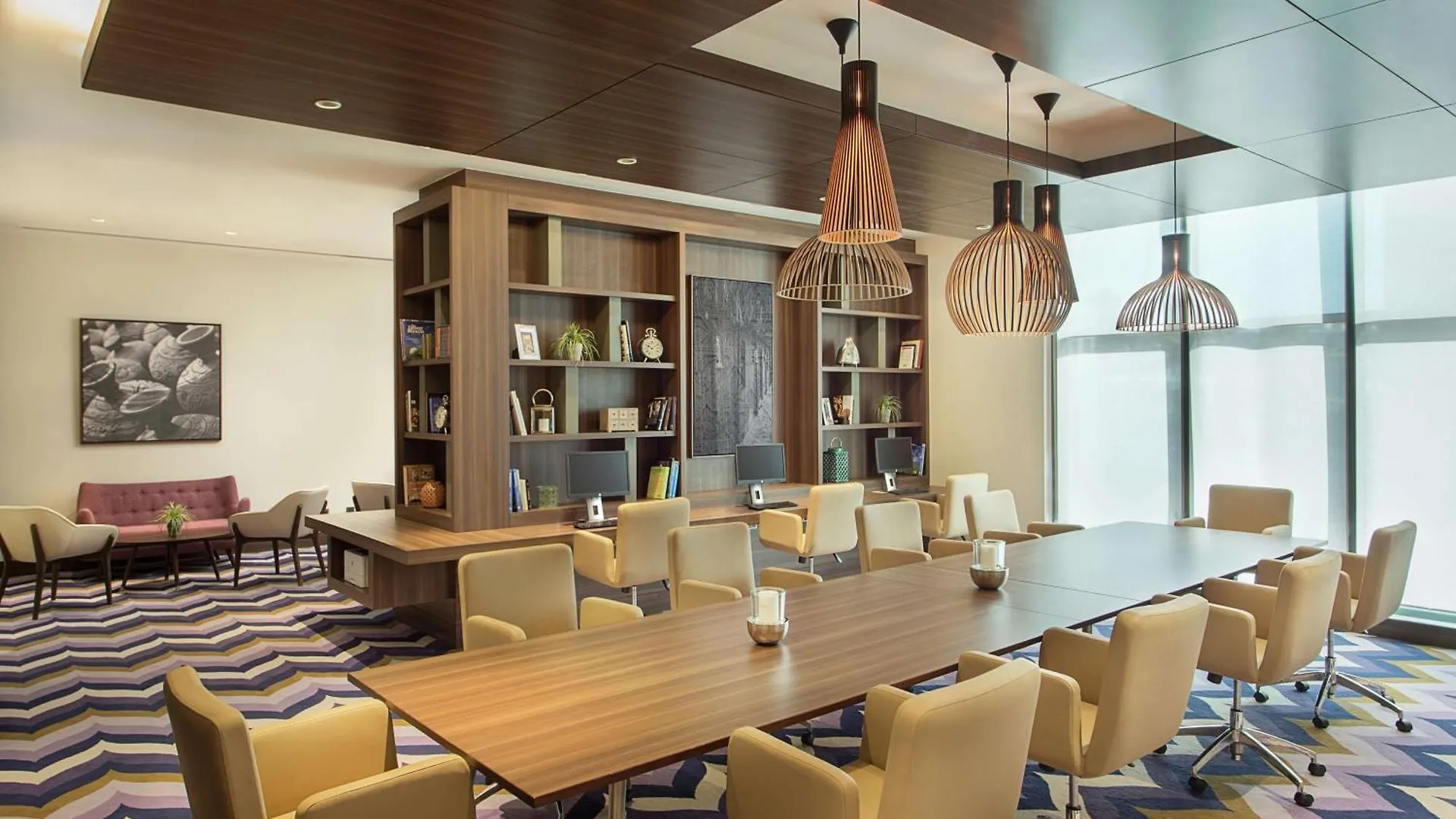 Hampton By Hilton Dubai Airport Hotel