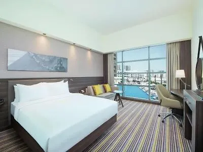 Hampton By Hilton Dubai Airport Hotel
