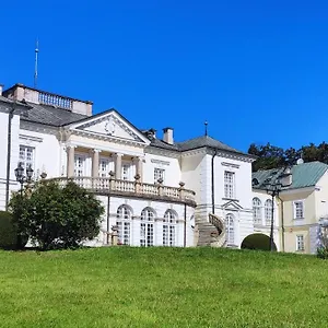 Goscinne Palac W Balicach Instytut Zootechniki Pib Bed & Breakfast