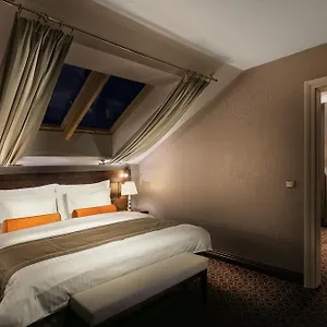 Hotel Cosmopolitan *****