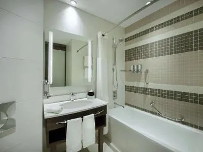 Hampton By Hilton Dubai Airport Ξενοδοχείο